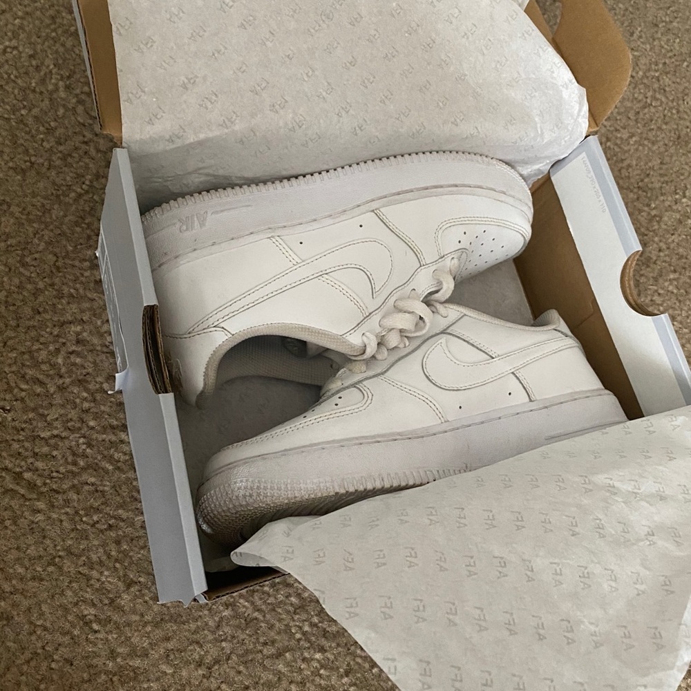 All White Air Force 1’s